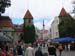1039 - Estonie - Tallinn - L'entree de la ville et la foule